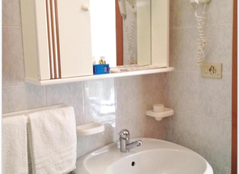 Номер Стандарт с Балконом, Villa Maria