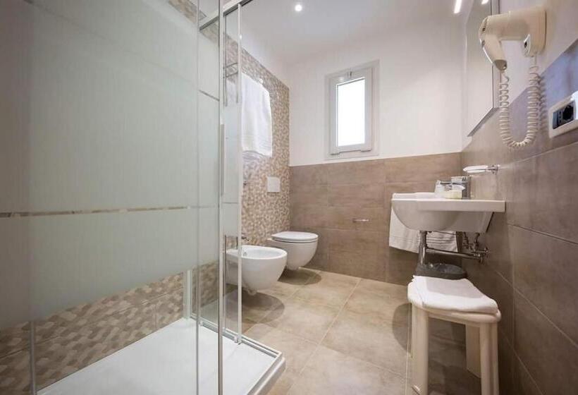 Полулюкс Вид на Море, Villa Maria