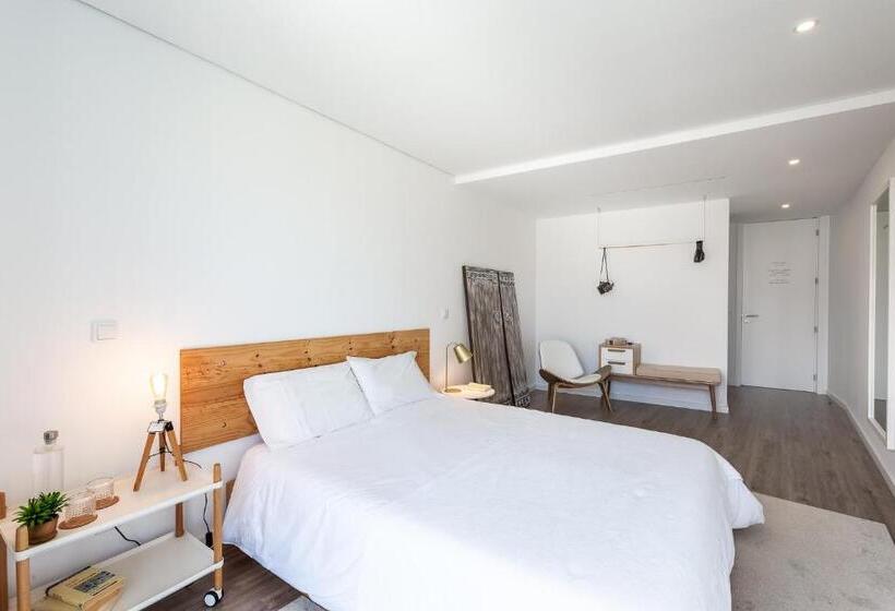 سوئیت با چشمانداز, Autor Guesthouse