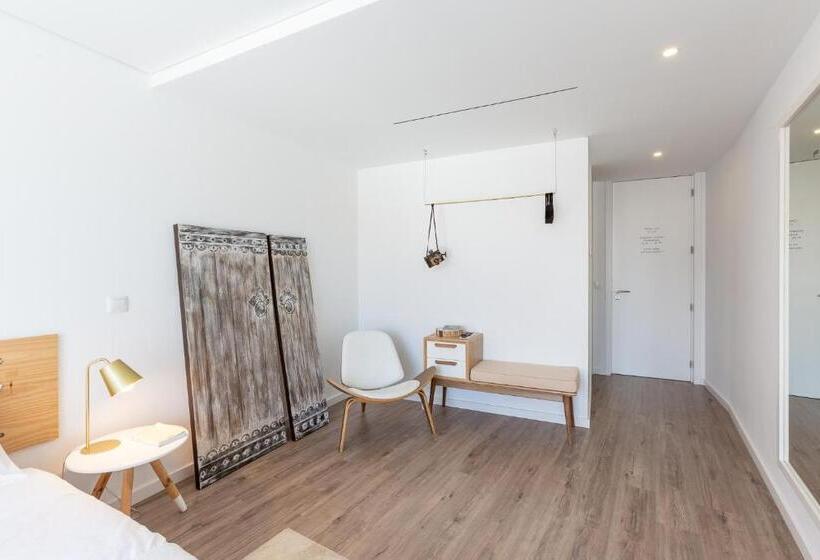 سوئیت با چشمانداز, Autor Guesthouse