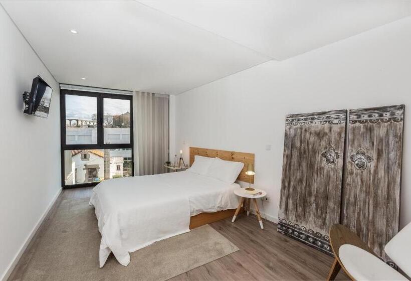 سوئیت با چشمانداز, Autor Guesthouse