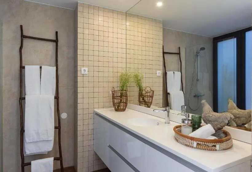 バルコニー付スイート, Autor Guesthouse