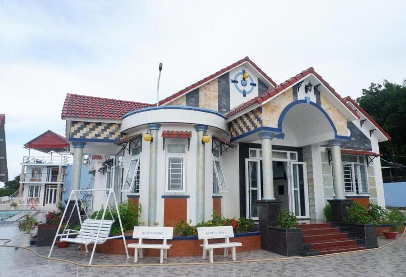 اتاق استاندارد, Hanh Mai