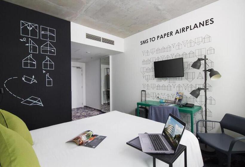 Номер Стандарт, Ibis Styles Budapest Airport