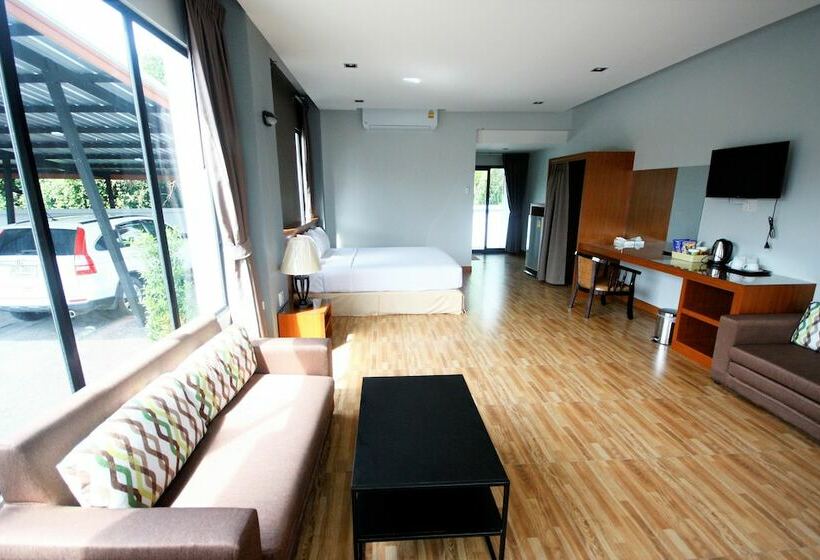 디럭스 룸, Radina Residence