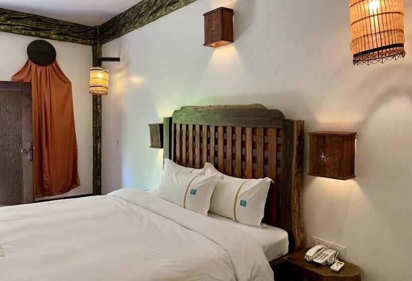 سوییت با چشم‌انداز استخر, Little Prince Resort & Spa