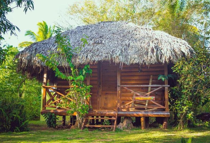 بانگلوی استاندارد, Aventura Rincon Ecolodge