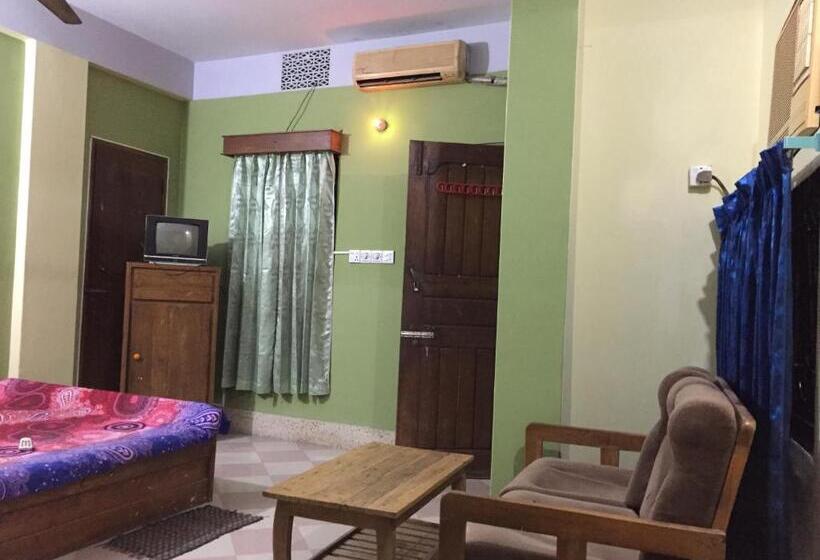 اتاق لوکس سه تخته, Asia