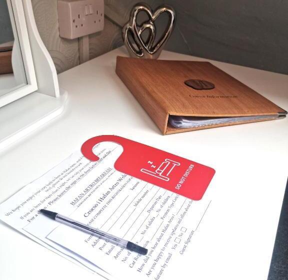 ファミリールーム, Hafan Artro