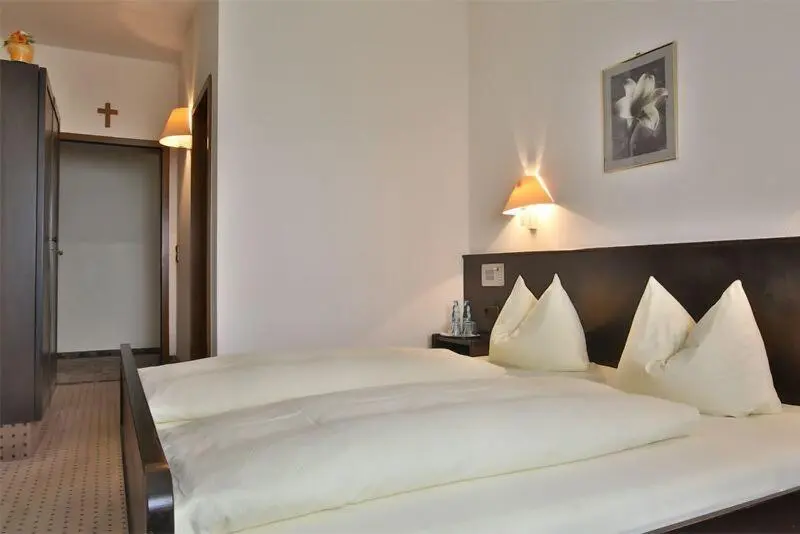 اتاق لوکس با تخت بزرگ, Hilton Garden Inn Aguascalientes