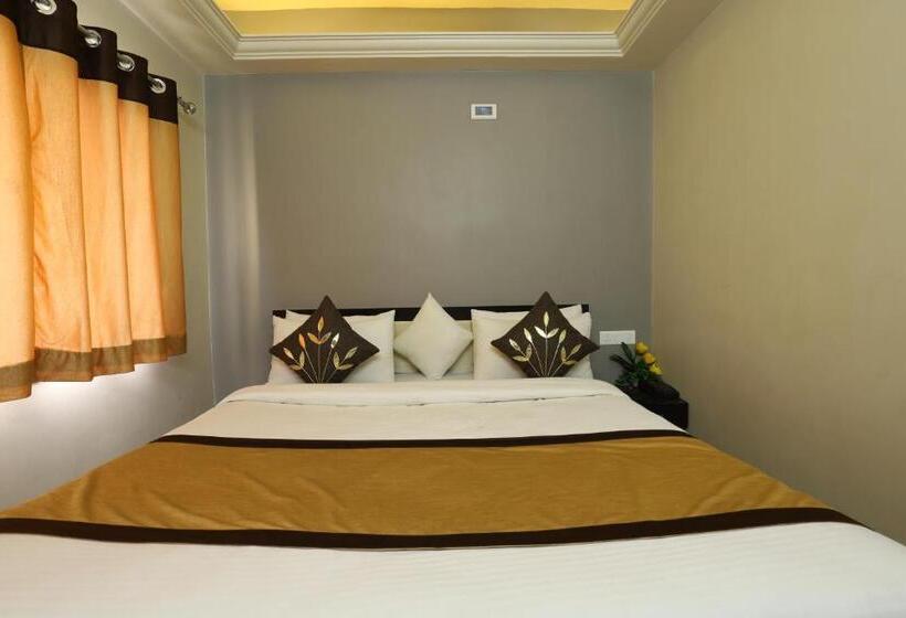 Номер Deluxe Кровать Кинг, Loyal Residency
