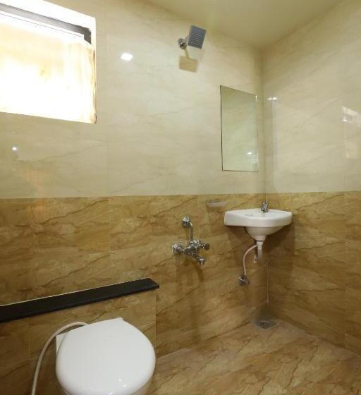 带大床的豪华间, Loyal Residency