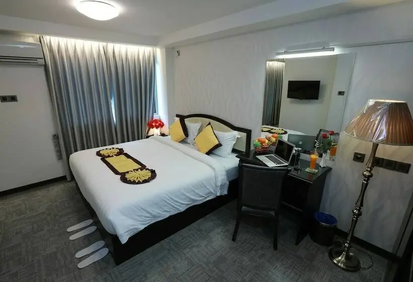 سوییت اجرایی, Rose Palace Hotel Yangon