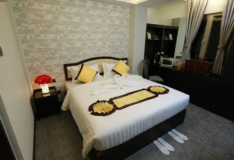 سوییت جونیور, Rose Palace Hotel Yangon