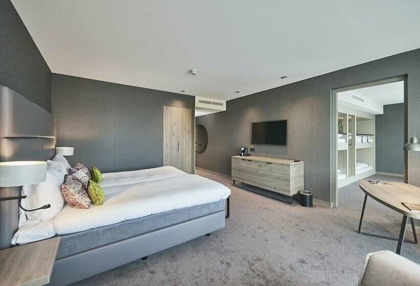 패밀리 룸, Van Der Valk Hotel Leeuwarden