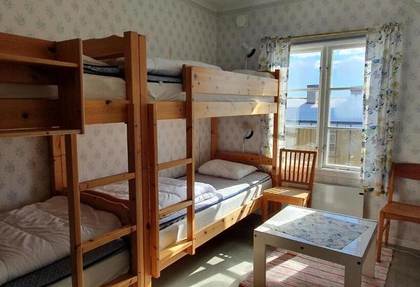 Семейный Номер, Vandrarhemmet Gammelgården