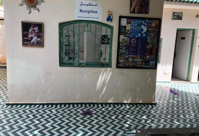 اتاق استاندارد سه نفره, Youth Hostel International Fez