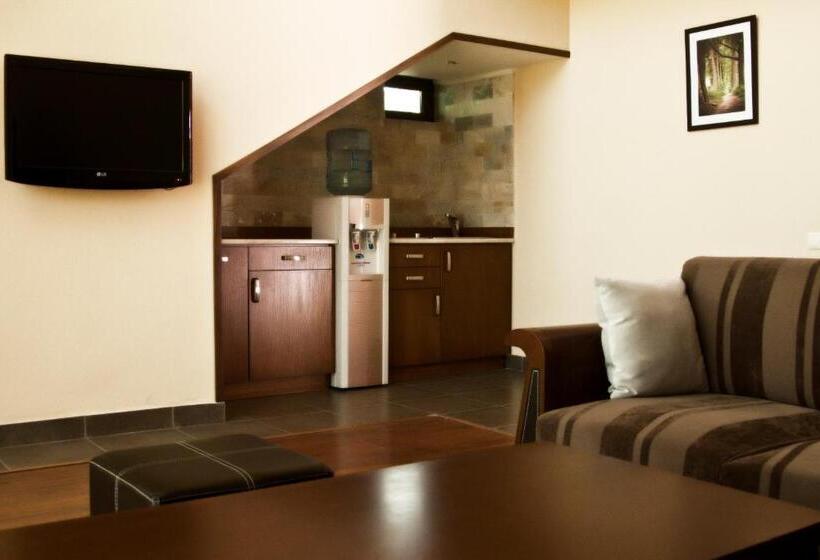 ２ベッドルームハウス, Dilijan Park Resort & Villas