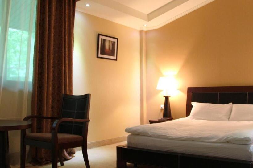 キャビン, Dilijan Park Resort & Villas