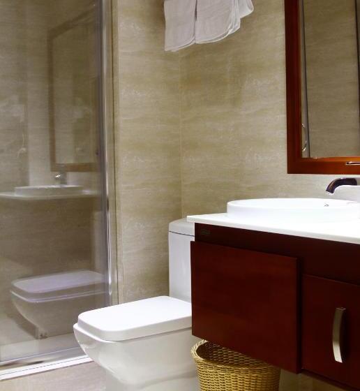 スタンダードトリプルルーム, Dilijan Park Resort & Villas