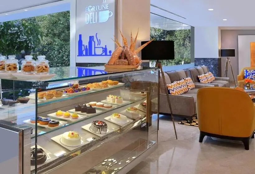 クラブルーム, Fortune Inn Promenade, Vadodara   Member Itc S Hotel Group