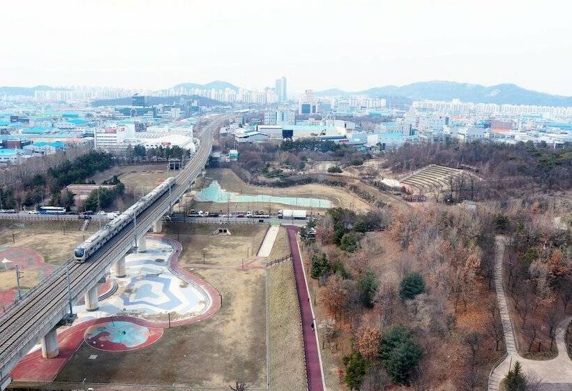디럭스 룸, Goldcoast