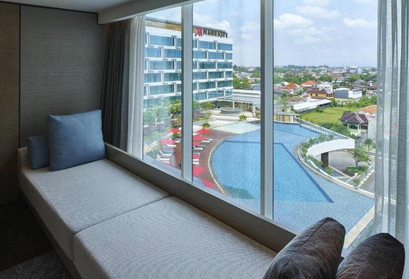 Люкс Клуб, Yogyakarta Marriott