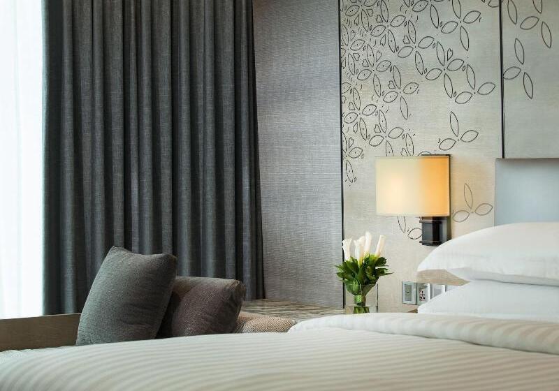 Номер Клуб Кровать Кинг, Yogyakarta Marriott
