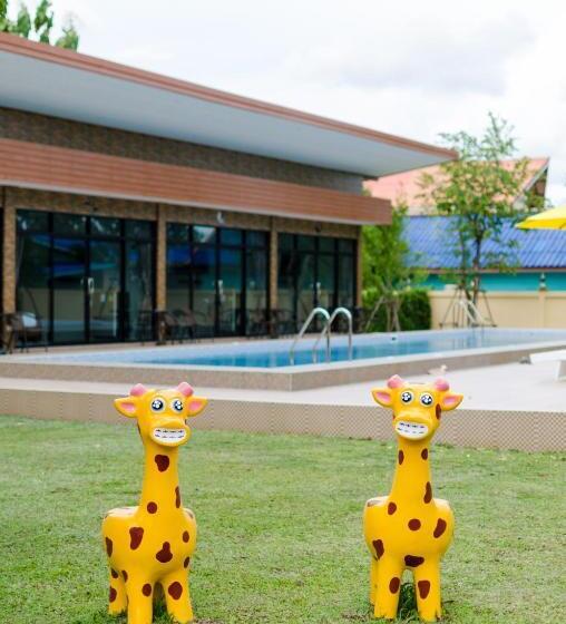 스탠다드 룸 풀장 전망, Golf Inn Resort