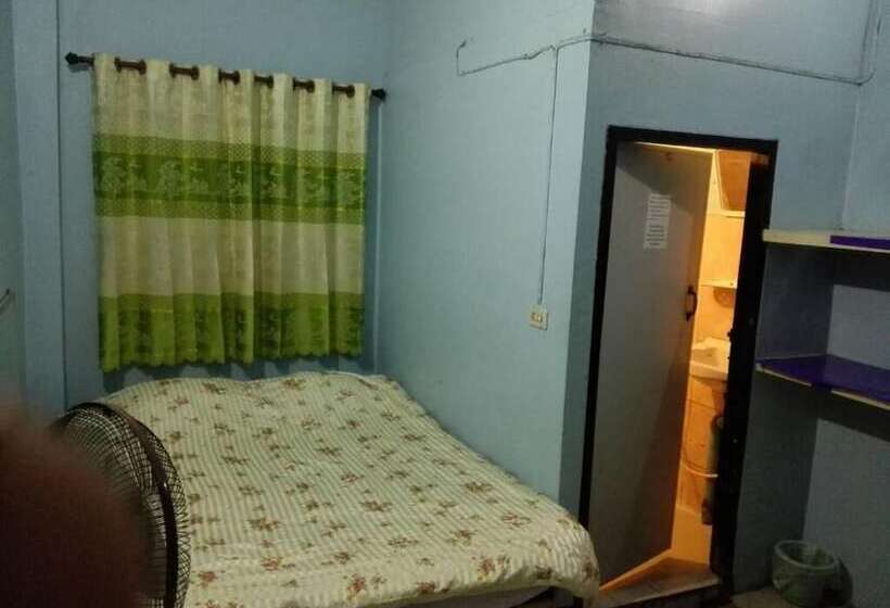 标准间, Adchara Mansion