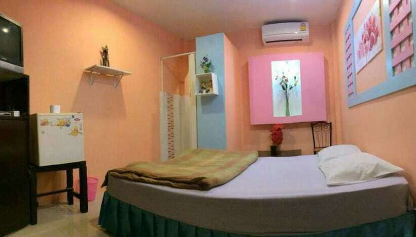 标准间, Adchara Mansion