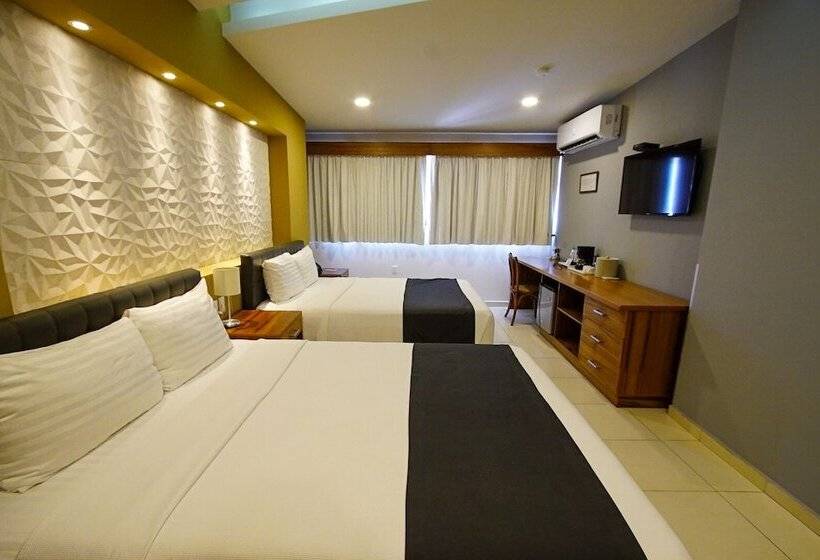 주니어 스위트, Clipperton