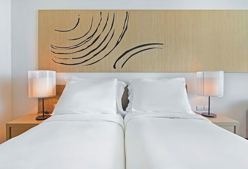 Студия Стандарт, White Sand Beach Residences Pattaya