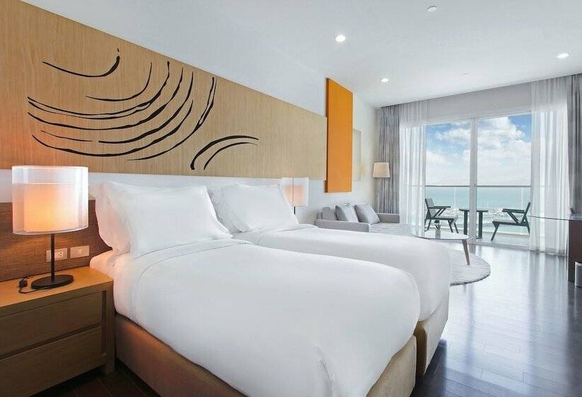 Студия Стандарт, White Sand Beach Residences Pattaya