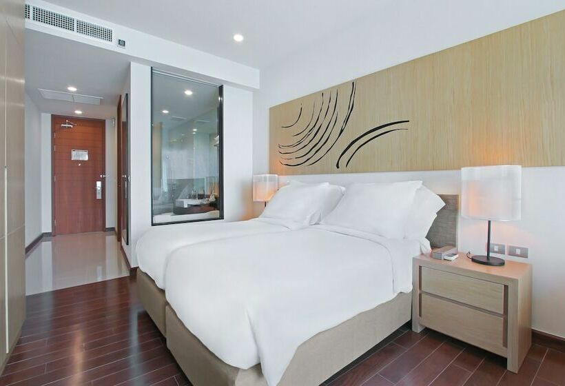 スタンダードスタジオ, White Sand Beach Residences Pattaya