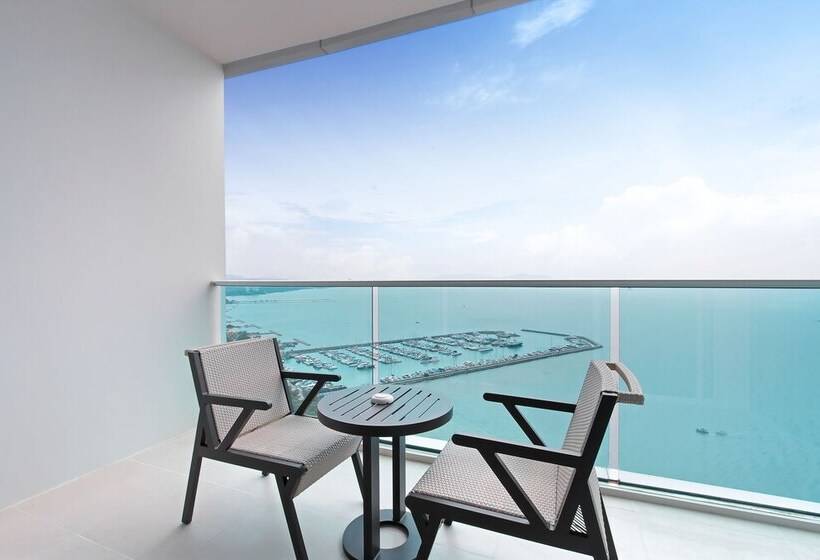 Апартаменты 1 Спальня, White Sand Beach Residences Pattaya