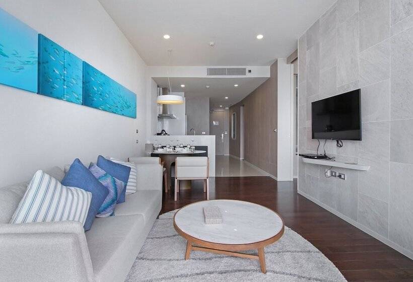 Семейные Апартаменты 3 Спальни, White Sand Beach Residences Pattaya