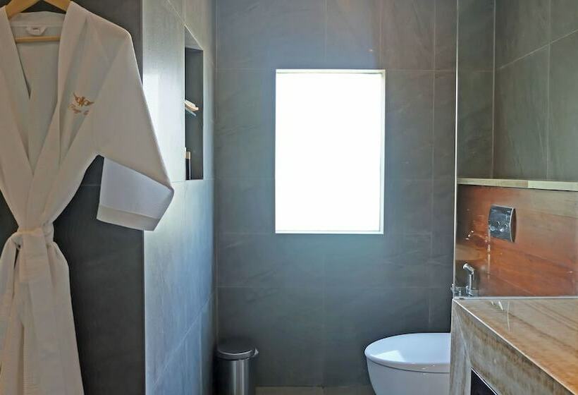 סוויטה נוף לגינה, Sense Canggu Beach