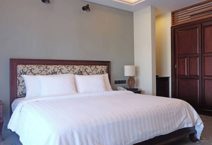 סוויטה נוף לבריכה, Sense Canggu Beach