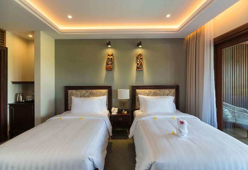 Люкс Вид на Бассейн, Sense Canggu Beach