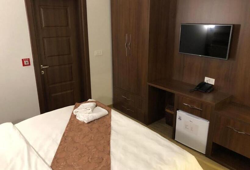 اتاق استاندارد یک نفره, Aen Hotel Old City