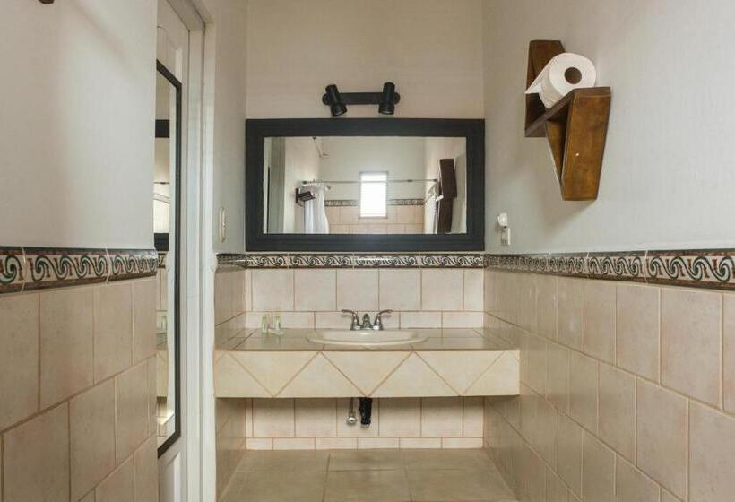 اتاق استاندارد با بالکن, Socialtel Granada Formerly Selina Granada