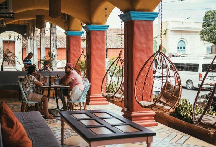 اتاق استاندارد با بالکن, Socialtel Granada Formerly Selina Granada