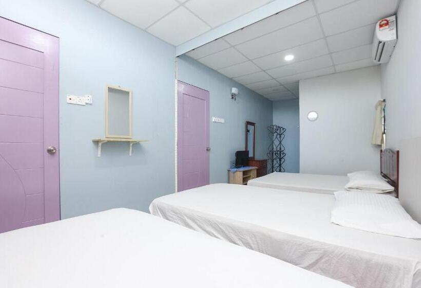 패밀리 룸, Spot On 89796 D Noor Budget Inn