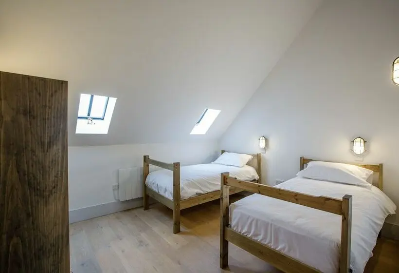スタンダードルーム, The Sail Loft Hostel