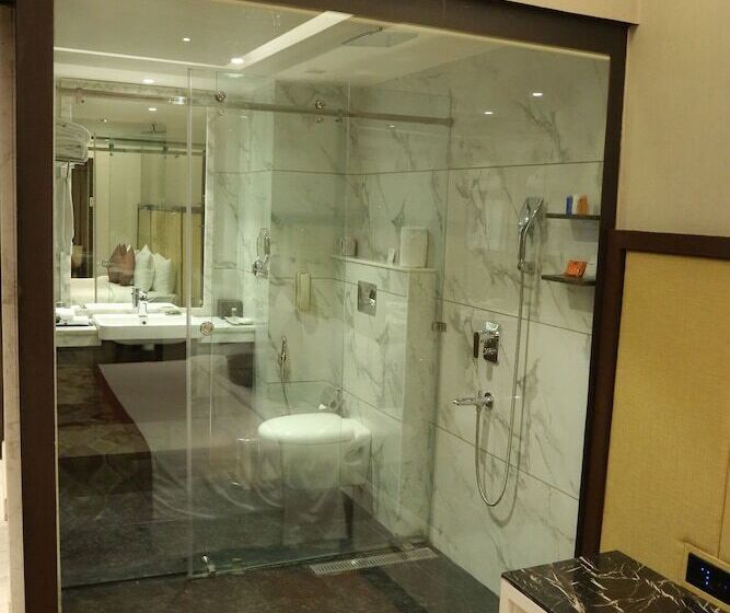 デラックスルーム, Radisson Lucknow City Center