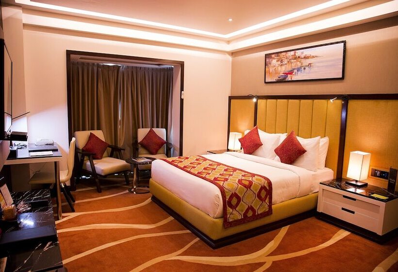 デラックスルーム, Radisson Lucknow City Center