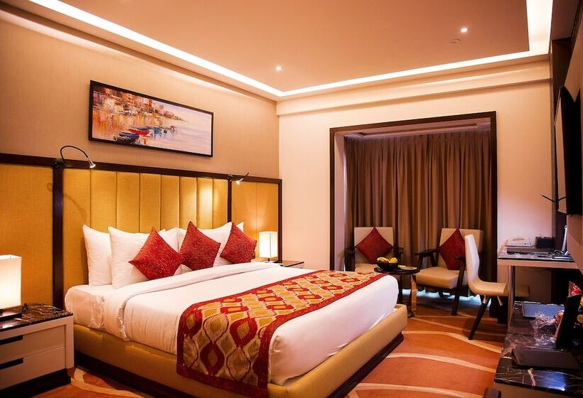 デラックスルーム, Radisson Lucknow City Center