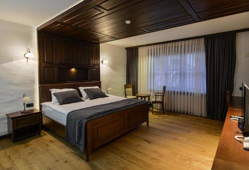 اتاق لوکس, Tiffany