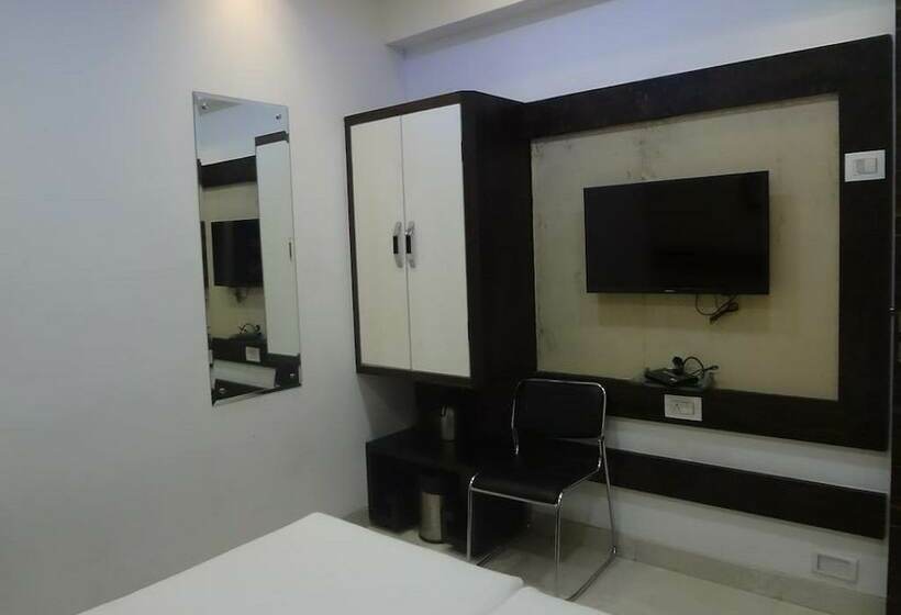 スーペリアールーム, Room Maangta 136   Cst